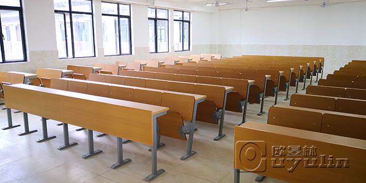 广东科技学院课桌椅、礼堂椅采购项目